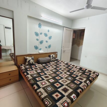 SHAMBHU'S STAY Girls PG in Navrangpura Ahmedabad