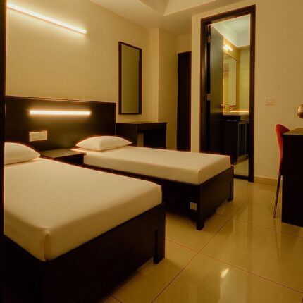 AMR PG for Girls at South Extension Delhi